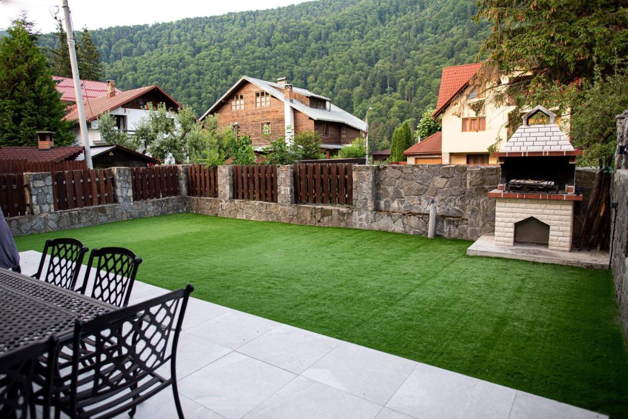 Holiday Home In Sinaia Exterior foto